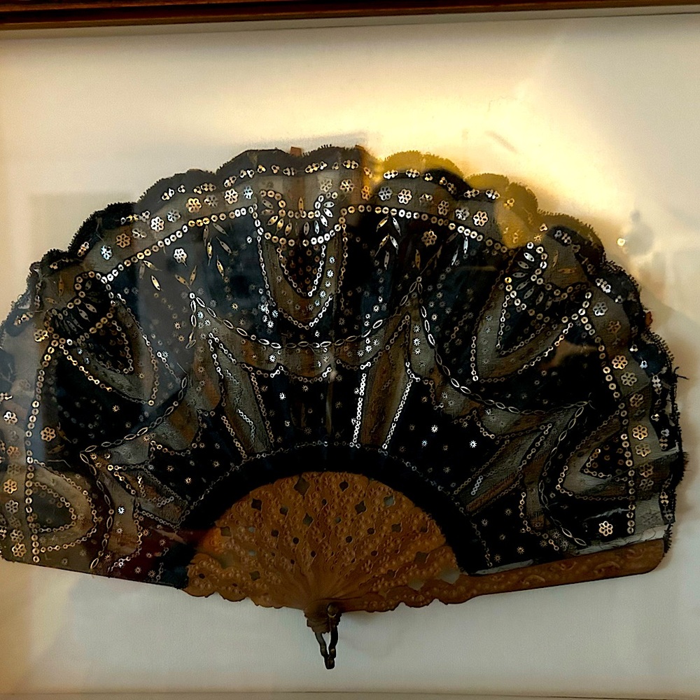 Stunning 19th century fan sequined lace Victorian Edwardian Bridgerton